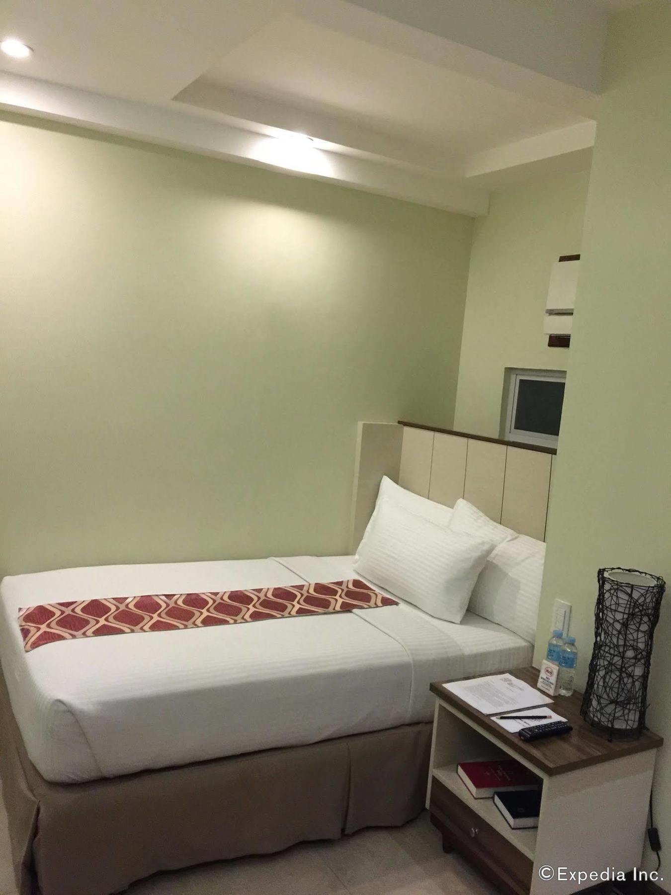 Belian Hotel Tagbilaran City Exterior photo